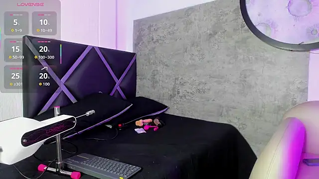 Snapshot of Nicole2507 chatting on November 26, 2025, 12:06 pm Nicole2507 online show from November 26, 2025, 12:06 pm