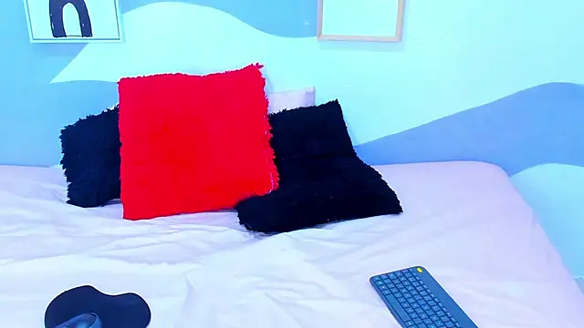 VIOLETA-28 online show from November 26, 2025, 1:45 pm