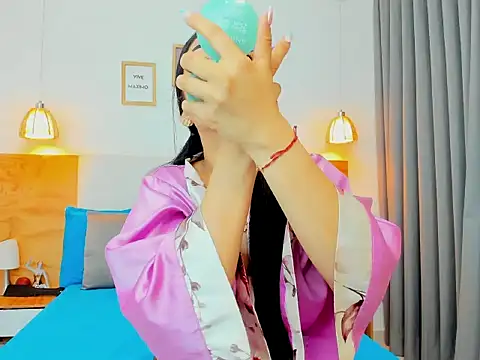 Abbie royy online show from November 26, 2025, 12:39 pm