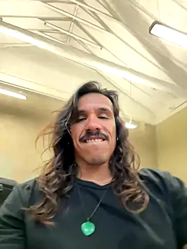 caiiobahia online show from December 13, 2025, 10:48 pm