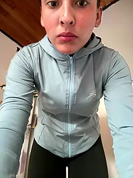 Snapshot of Talia_Bonet chatting on January 14, 2026, 1:39 pm Talia Bonet online show from January 14, 2026, 1:39 pm