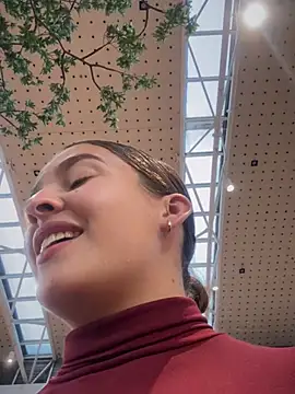 Snapshot of Talia_Bonet chatting on February 11, 2026, 9:42 pm Talia Bonet online show from February 11, 2026, 9:42 pm