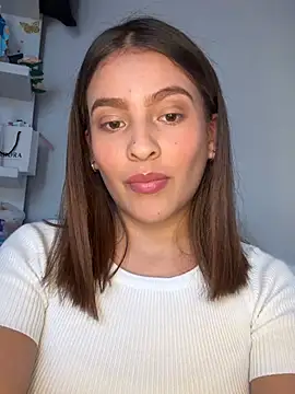 Snapshot of Talia_Bonet chatting on February 20, 2026, 3:23 pm Talia Bonet online show from February 20, 2026, 3:23 pm