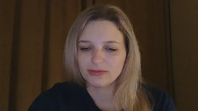 Snapshot of ElisSky301 chatting on February 12, 2026, 10:16 pm ElisSky301 online show from February 12, 2026, 10:16 pm