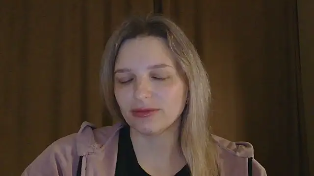 Snapshot of ElisSky301 chatting on February 28, 2026, 11:06 pm ElisSky301 online show from February 28, 2026, 11:06 pm