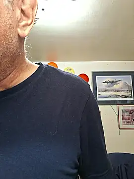 pena633 online show from January 13, 2026, 9:42 pm