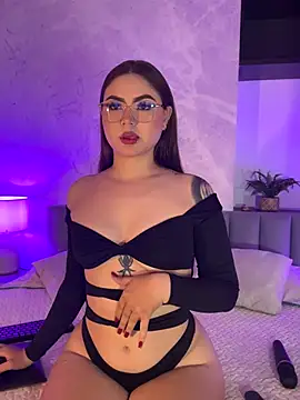 Snapshot of Beella1_ chatting on October 22, 2025, 1:11 pm Beella1  online show from October 22, 2025, 1:11 pm