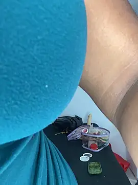 NataliaaMiller  online show from December 19, 2025, 11:39 am