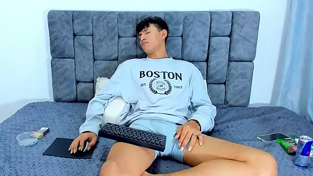 Nicolas Torres  online show from November 4, 2025, 5:39 am