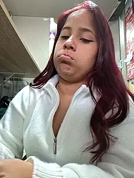 TamySweet69 online show from December 4, 2025, 3:54 pm