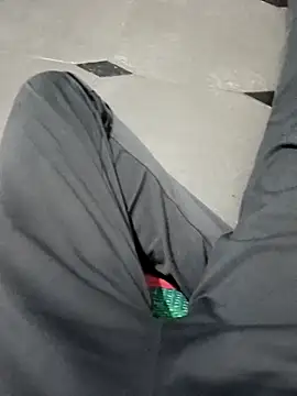 Snapshot of naveen_3222 chatting on November 12, 2025, 12:27 pm naveen 3222 online show from November 12, 2025, 12:27 pm