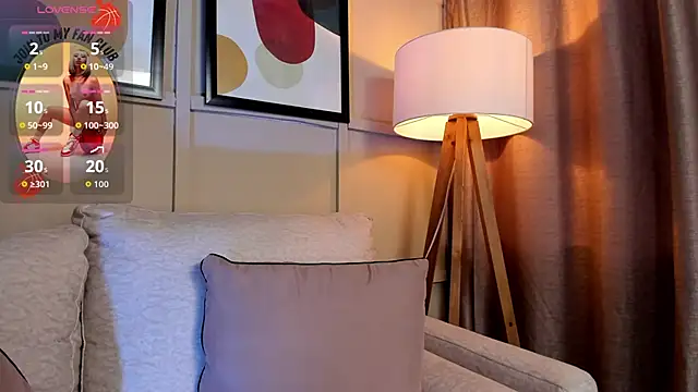 riley  reid online show from December 4, 2025, 10:29 pm