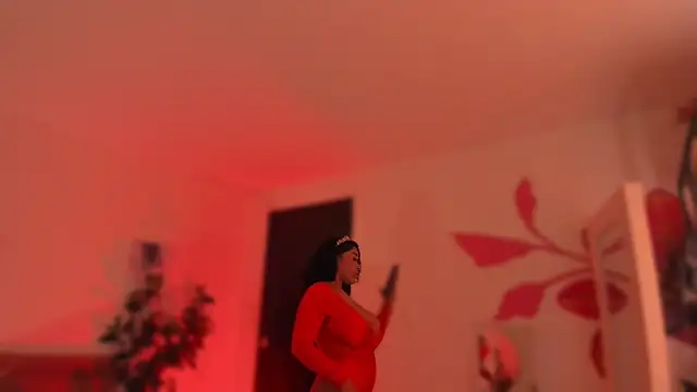 YariRose online show from February 15, 2026, 2:25 pm