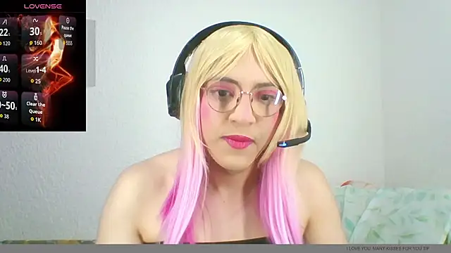 Snapshot of Mercie_11 chatting on October 23, 2025, 3:39 am Mercie 11 online show from October 23, 2025, 3:39 am