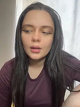 Snapshot of Selena_Roa chatting on March 29, 2026, 4:18 pm Selena Roa online show from March 29, 2026, 4:18 pm