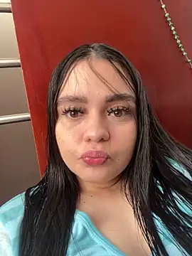 Snapshot of Selena_Roa chatting on April 12, 2026, 3:50 pm Selena Roa online show from April 12, 2026, 3:50 pm