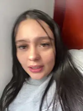 Snapshot of Selena_Roa chatting on April 14, 2026, 2:45 pm Selena Roa online show from April 14, 2026, 2:45 pm