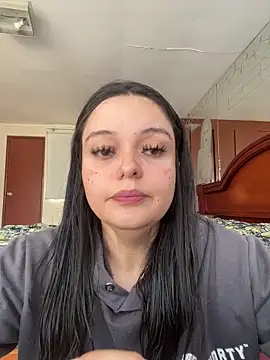 Snapshot of Selena_Roa chatting on May 9, 2026, 4:45 pm Selena Roa online show from May 9, 2026, 4:45 pm
