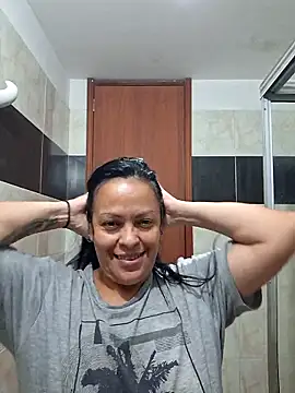 Snapshot of viviana-sexi chatting on February 4, 2026, 6:58 pm viviana-sexi online show from February 4, 2026, 6:58 pm