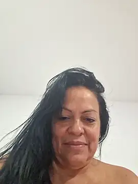 Snapshot of viviana-sexi chatting on February 10, 2026, 11:03 am viviana-sexi online show from February 10, 2026, 11:03 am