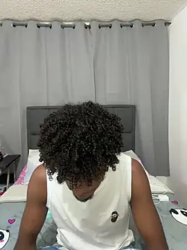 richardd2212 online show from June 4, 2026, 11:22 pm