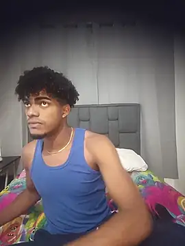 richardd2212 online show from June 9, 2026, 2:23 am