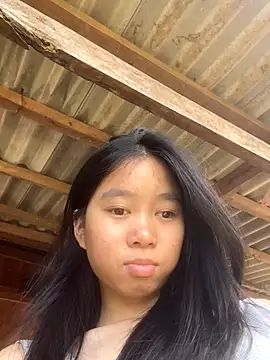 Snapshot of -Miaa- chatting on October 28, 2025, 3:21 am -Miaa- online show from October 28, 2025, 3:21 am