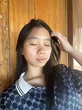 Snapshot of -Miaa- chatting on October 29, 2025, 2:58 am -Miaa- online show from October 29, 2025, 2:58 am