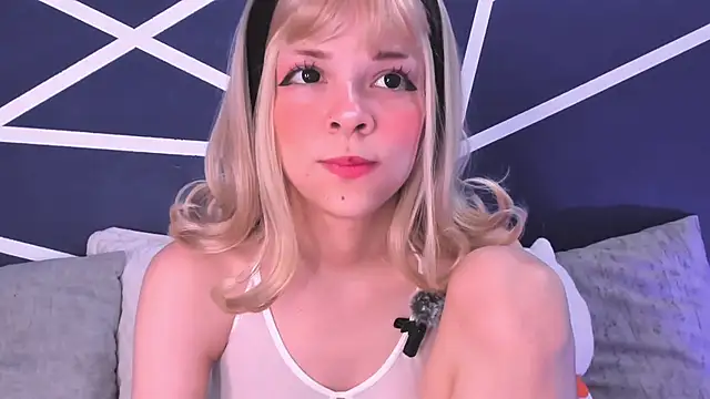 Snapshot of soni_ponwoo chatting on July 10, 2026, 11:35 am soni ponwoo online show from July 10, 2026, 11:35 am