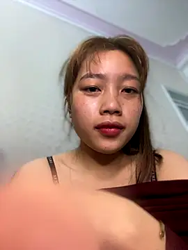 kitty-20x online show from December 14, 2025, 1:05 pm