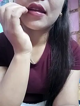 -Lanaa- online show from March 28, 2026, 11:37 pm