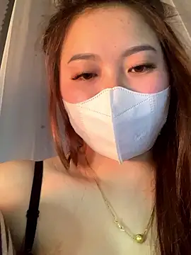 Snapshot of helo-kitty chatting on January 9, 2026, 2:42 pm helo-kitty online show from January 9, 2026, 2:42 pm