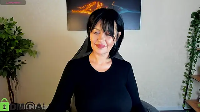 Snapshot of Sara_Devills chatting on March 27, 2026, 9:21 am Sara Devills online show from March 27, 2026, 9:21 am