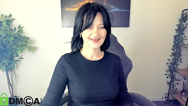 Snapshot of Sara_Devills chatting on May 30, 2026, 8:33 am Sara Devills online show from May 30, 2026, 8:33 am