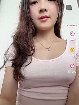 Snapshot of meimei_x chatting on July 15, 2026, 4:18 am meimei x online show from July 15, 2026, 4:18 am