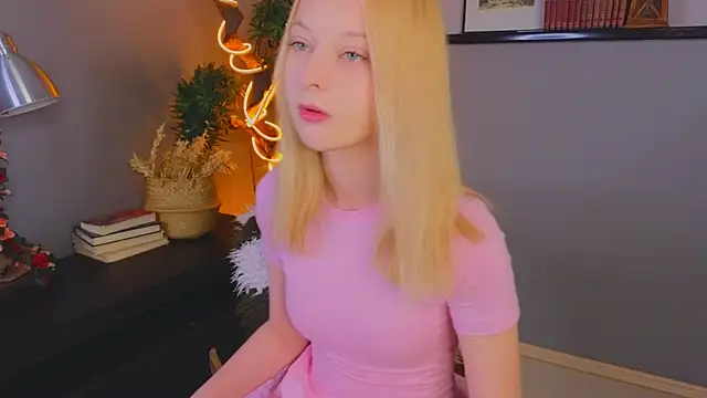 YungLyssy online show from November 22, 2025, 3:05 am