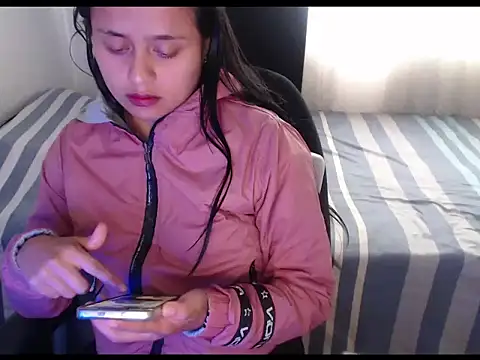 Snapshot of Negritatata chatting on February 16, 2026, 7:43 pm Negritatata online show from February 16, 2026, 7:43 pm