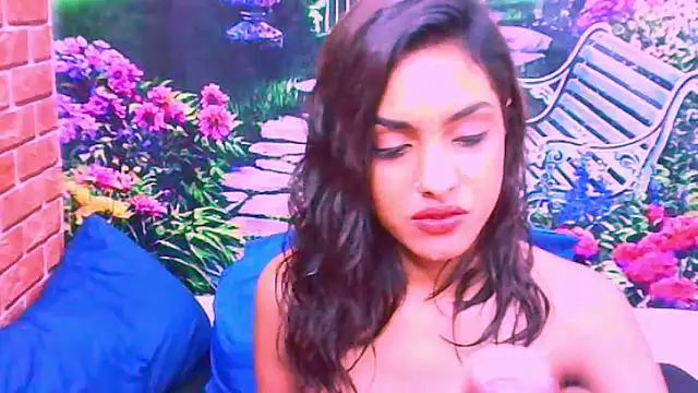 IndianPretty1 online show from November 29, 2025, 7:55 am