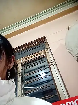 my-my2x online show from November 27, 2025, 12:18 pm