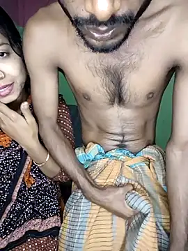 Snapshot of CoupleShow_432 chatting on February 22, 2026, 4:27 pm CoupleShow 432 online show from February 22, 2026, 4:27 pm