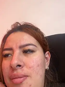 Snapshot of viki_11 chatting on November 3, 2025, 4:52 pm viki 11 online show from November 3, 2025, 4:52 pm