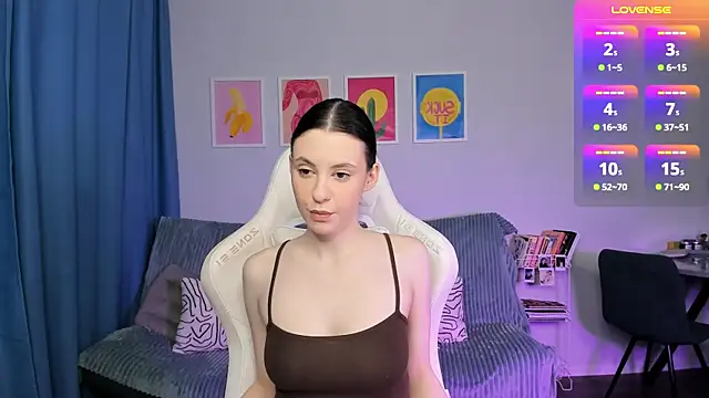 Baby Annabelle online show from November 14, 2025, 8:18 pm