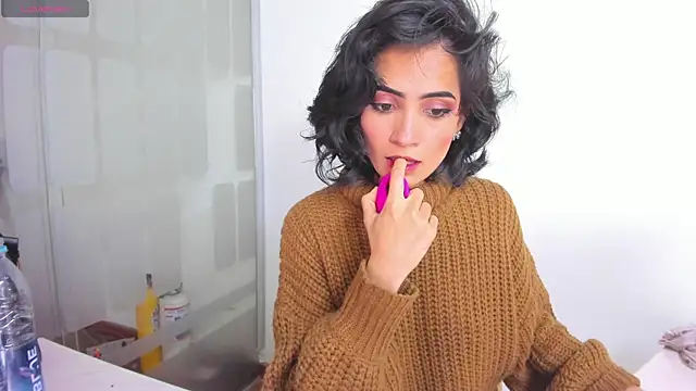 chloehanna online show from January 6, 2026, 7:50 pm