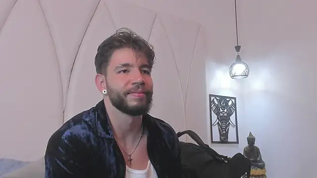 JACKSON STIFLER online show from January 14, 2026, 11:53 pm