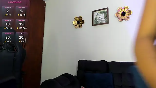 Amira princess online show from October 28, 2025, 7:05 pm