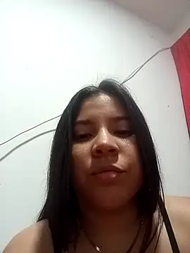 Snapshot of fresarosa33 chatting on October 22, 2025, 12:22 am fresarosa33 online show from October 22, 2025, 12:22 am