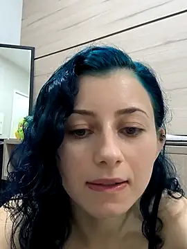 Snapshot of Meiii27 chatting on December 21, 2025, 10:28 pm Meiii27 online show from December 21, 2025, 10:28 pm