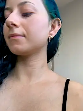 Snapshot of Meiii27 chatting on January 8, 2026, 7:16 pm Meiii27 online show from January 8, 2026, 7:16 pm