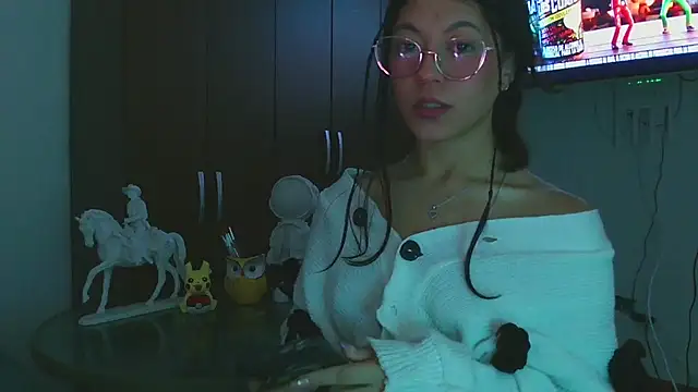 Snapshot of LissyM chatting on November 11, 2025, 6:52 pm LissyM online show from November 11, 2025, 6:52 pm