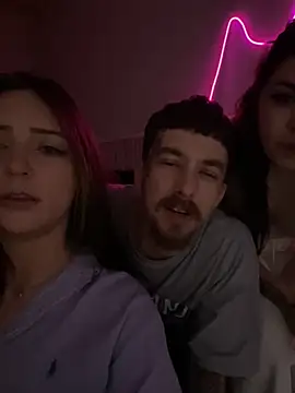 Snapshot of dorneles20 chatting on October 22, 2025, 8:03 am dorneles20 online show from October 22, 2025, 8:03 am